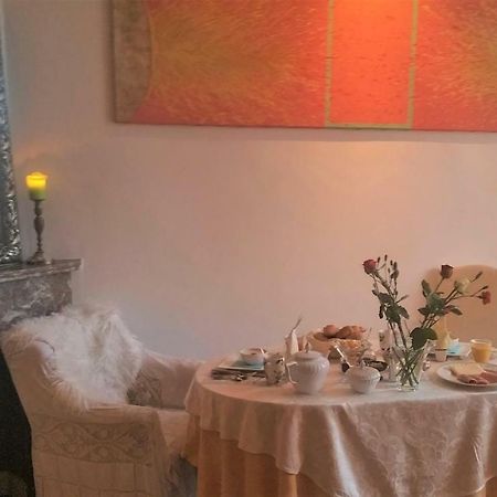 B&B Romantic Rooms Central Гарлем Экстерьер фото